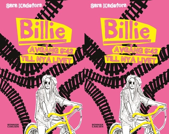 Billie på en cykel med tågspår i bakgrunden.