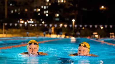 Systrarna Sophie Hansson och Louise Hansson